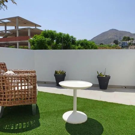Villa Carol וילה פגו