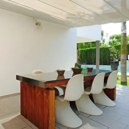 Villa Carol פגו